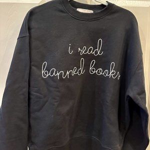 Lingua Franca "I read banned books" sweatshirt